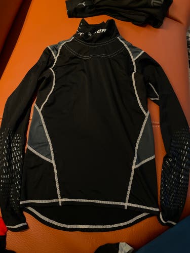 Black Used XS Bauer Compression