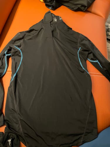 Black Used Medium Bauer Compression