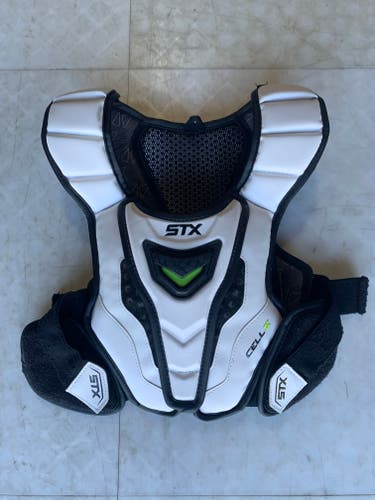 Used Youth STX Cell IV Shoulder Pads