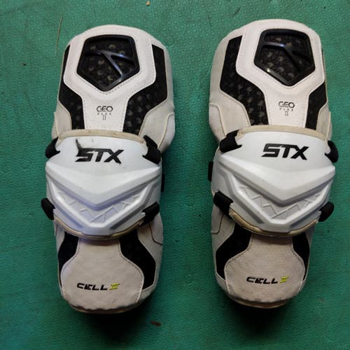 Used Medium STX Cell IV Arm Pads