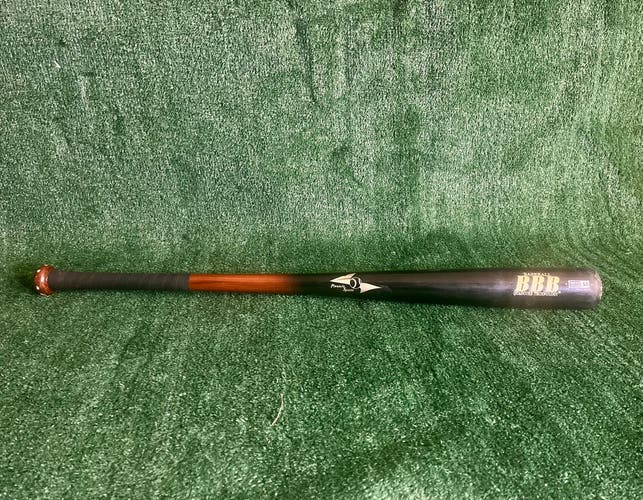 Pinnacle Sports Bamboo Bat