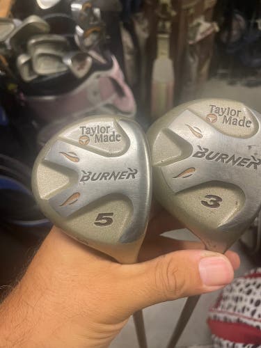 Woman’s Golf clubs Taylormade burner 3/5 in right Handed