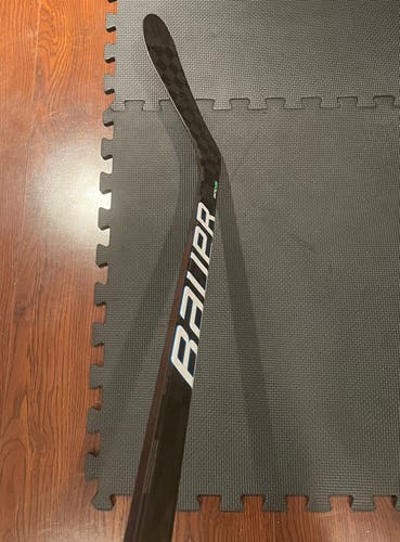 Left P28 87 Flex Geo *Used Twice For Coaching*