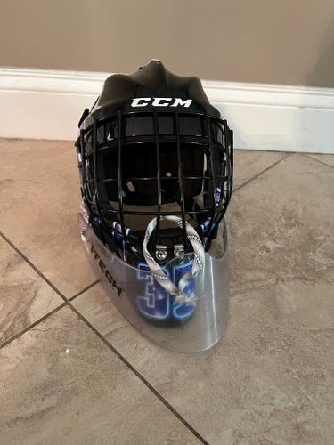 Senior Used CCM 7000 Goalie Mask Size M-L