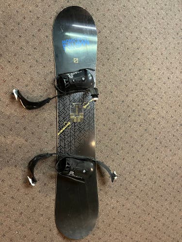 used snowboard (Martini skate and snow) (with bindings)