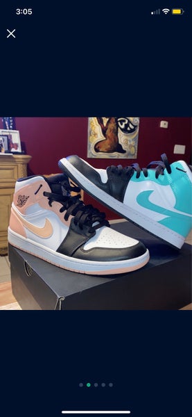 New Size 11 (Women's 12) Air Jordan Jordan 1 mid Shoes