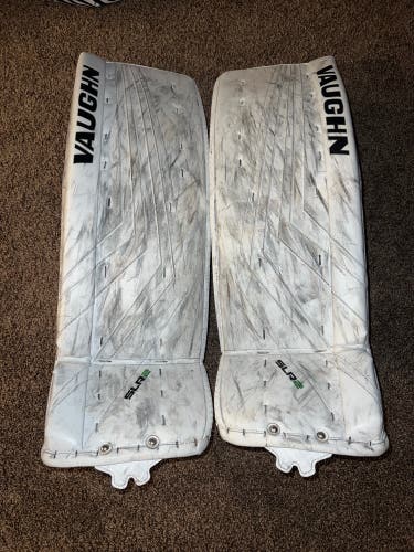 31" Vaughn  Ventus SLR2 Goalie Leg Pads
