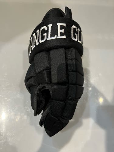 New Dangle Glove Training Glove