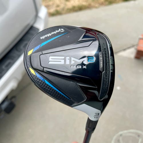 Men's Right Handed Stiff Flex 3 Wood SIM2 MAX Fairway Wood