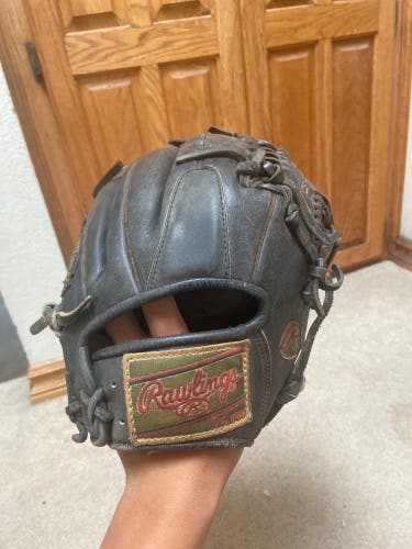 Outfield 12" Gold Glove Baseball Glove