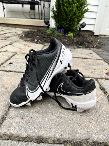 Nike Vapor Lacrosse Cleats Youth Size 3.5Y