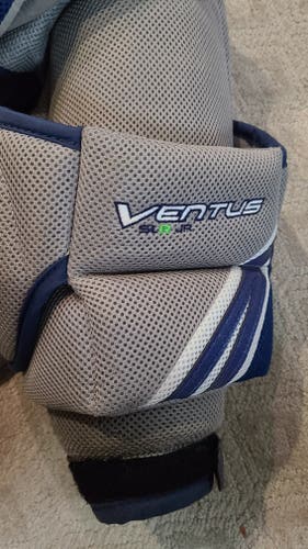 Used Large Vaughn Ventus SLR Goalie Chest Protector