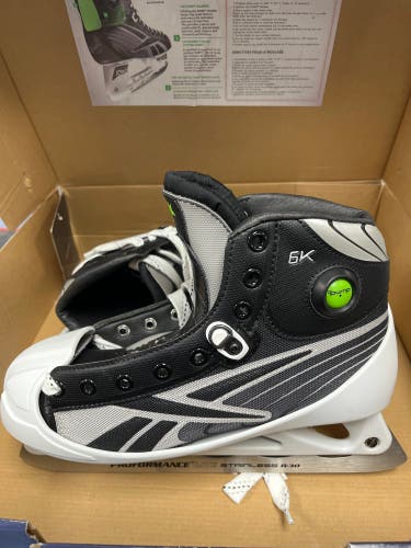 New Reebok Regular Width  Size 7 6K Hockey Goalie Skates