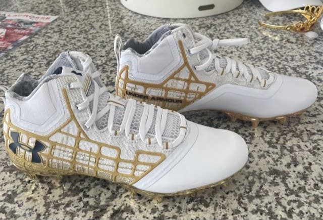 Under Armour Notre Dame lacrosse team cleats NEW mens sz 11 gold chrome