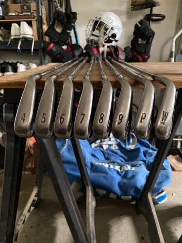 Titleist AP1 714 Iron Set