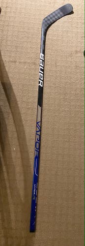 Senior New Right Handed Bauer Vapor Hyperlite Hockey Stick P92 Pro Stock