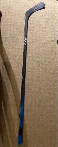 Senior Used Right Handed Bauer Nexus Geo Hockey Stick P92