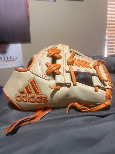 Infield 11.5" Baseball Glove