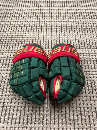 Used Bauer 14" Pro Stock Nexus 1000 Gloves
