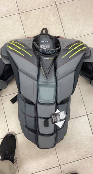 New XL Bauer Hyperlite Goalie Chest Protector