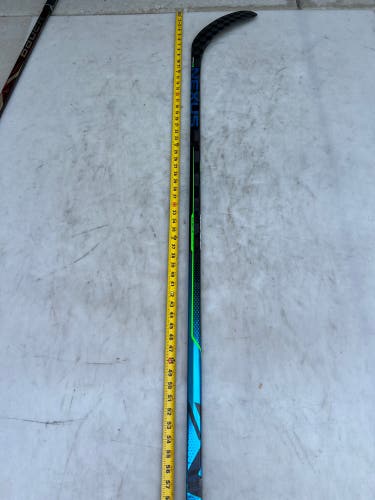 Intermediate Left Hand P88 Nexus Geo Hockey Stick