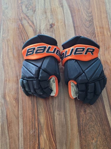 Used Bauer Vapor Pro Team Gloves 13" Pro Stock