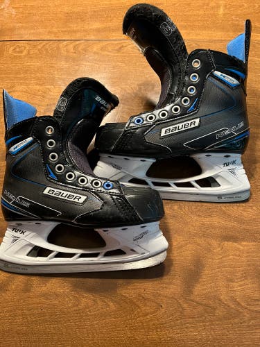 Used Bauer Regular Width  Size 3 Nexus N2700 Hockey Skates