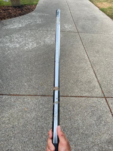 Used Warrior Kryptolyte Shaft