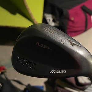 Used Right Handed Stiff Flex 52 Degree Mp-t10 Wedge
