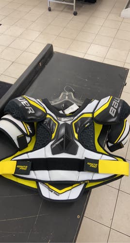 New Sr XL Ignite Pro Shoulder Pad