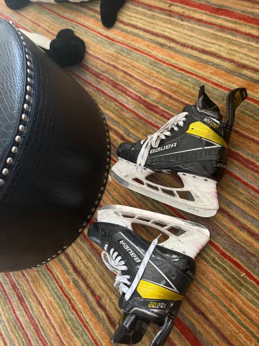 ULTRASONIC SKATES SIZE 9 FIT 2