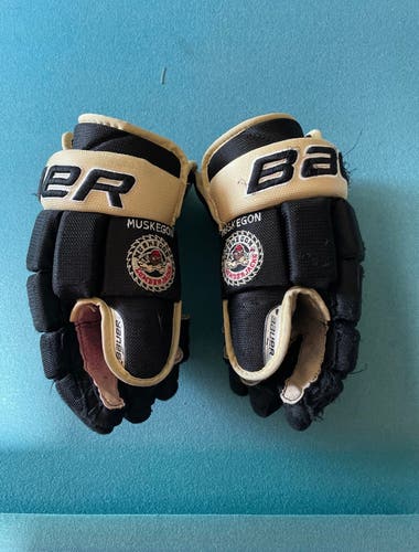 Bauer 14" Pro Stock 4 Roll Gloves