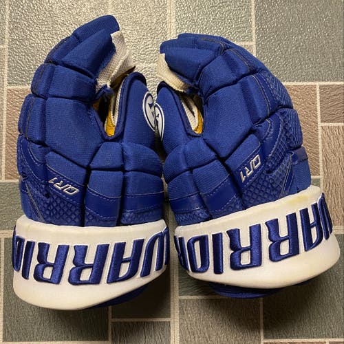 Pro Stock Warrior Covert QR1 Hockey Gloves 14"- Matt Martin - Toronto Maple Leafs