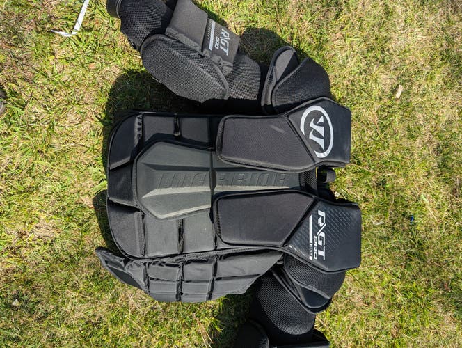 Used Large Warrior Ritual GT PRO Goalie Chest Protector