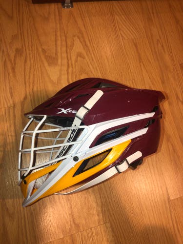 Cascade XRS lacrosse helmet