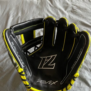 New Right Hand Throw Rawlings Infield REV1X Baseball Glove 11.75"