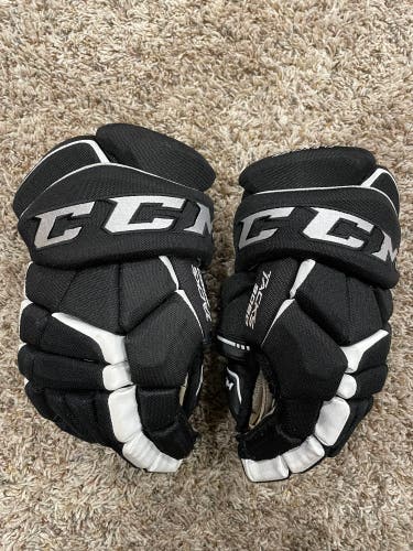 Used CCM 12" Tacks 9080 Gloves