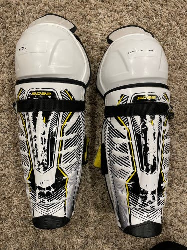 CCM  Tacks 5092 Shin Pads