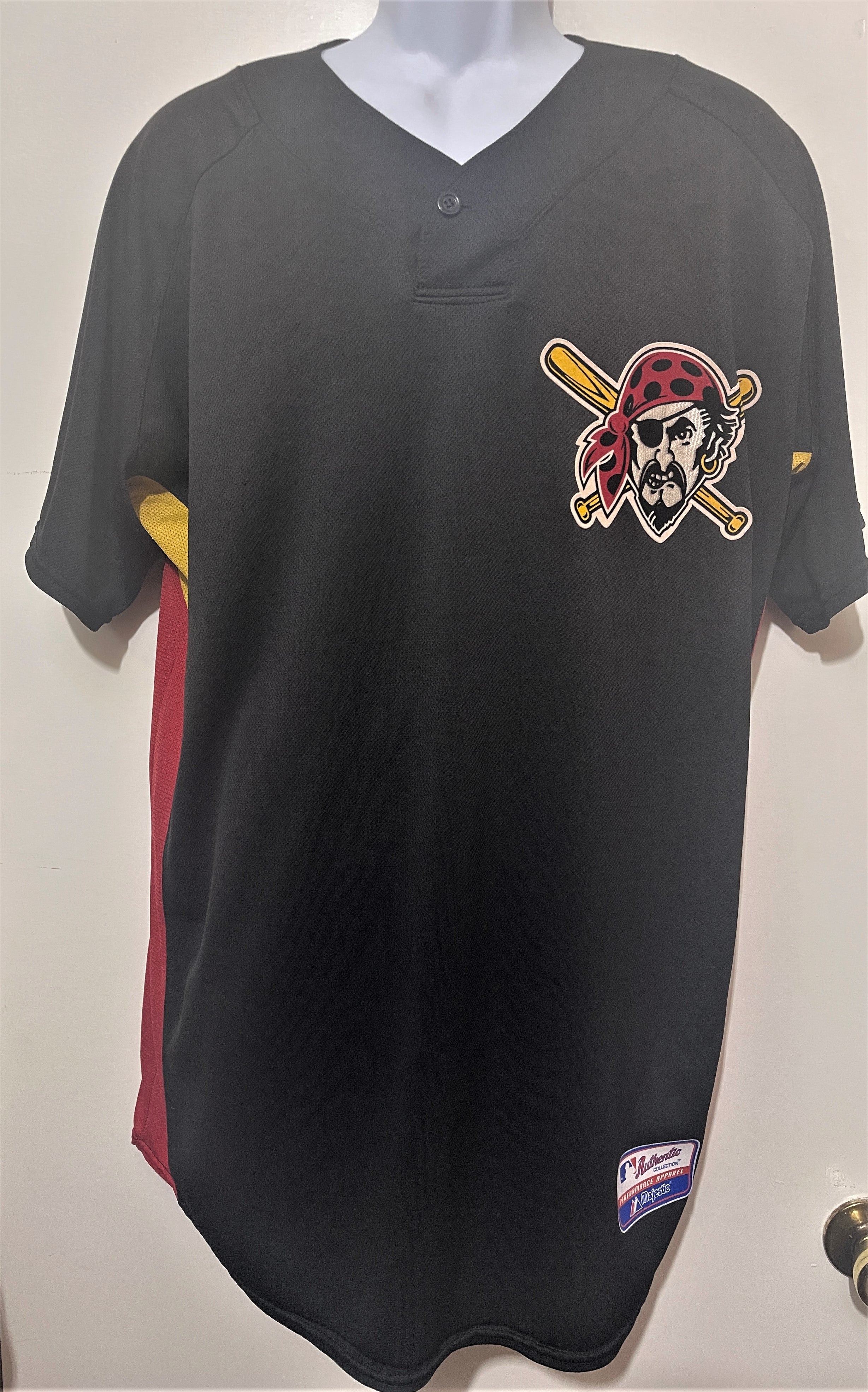 Vintage Pittsburgh Pirates MLB Majestic Baseball Jersey Large Red  Sportswear