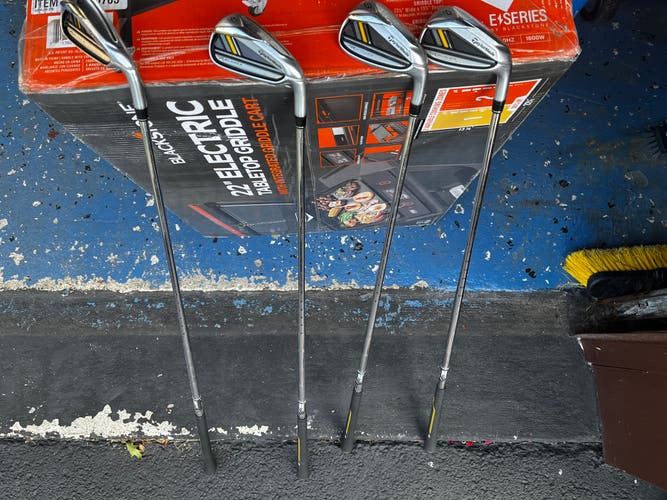 Men's Right Handed Regular Flex Steel Shaft Rocketbladez Iron Set