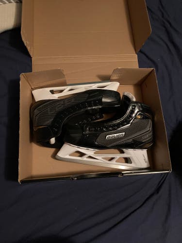 New Bauer Regular Width  Size 12 Supreme S27 Hockey Goalie Skates