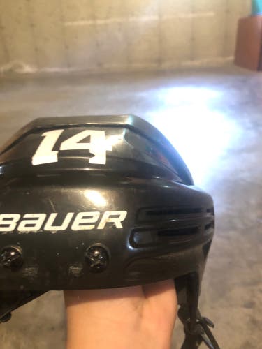 Used Medium Bauer  BHH2100M Helmet