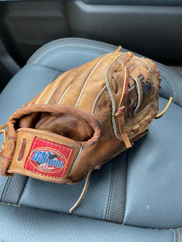 Infield 11.5" AMG 50W Baseball Glove Nokona