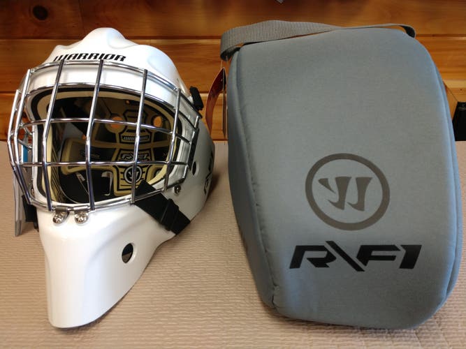 Senior New Warrior Goalie Mask