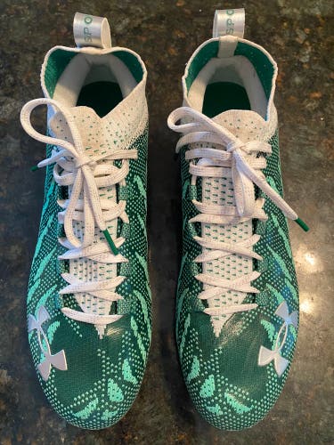 Under Armour Spotlight Cleats