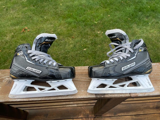 Junior Used Bauer Supreme S27 Hockey Goalie Skates Regular Width Size 3.5 (Free Shipping)