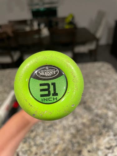 Used USSSA Certified Louisville Slugger (-10) 21 oz 31" Omaha Bat
