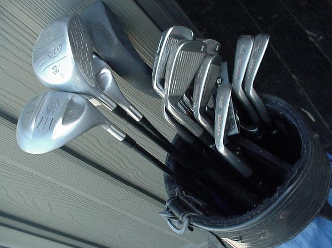 FULL SET MENS MOSTLY MATCHING GOLF CLUBS 3 WOODS 10 IRONS BAG PUTTER BALLS  pz2