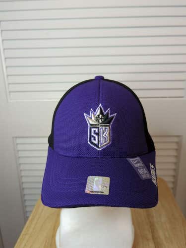 Vintage NWS Sacramento Kings Nike 2002 NBA Draft Hat