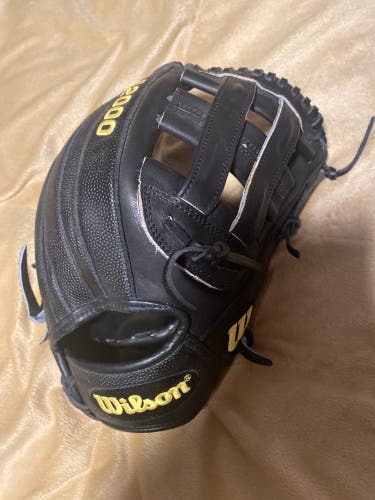 Glove Of The Month A2000 12” DW5